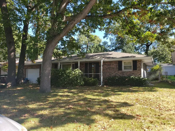 2461 Saturn St, Portage, IN 46368