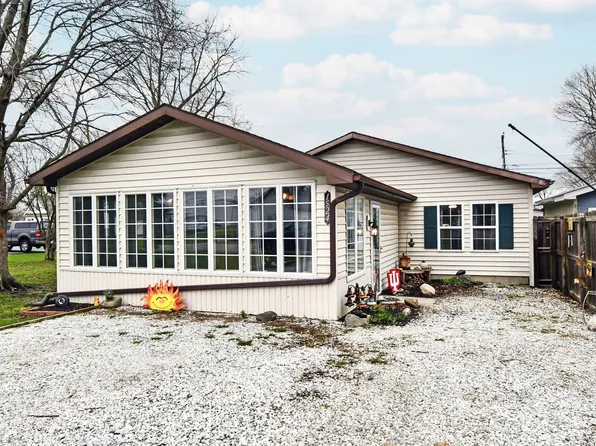 1524 S R St, Elwood, IN 46036