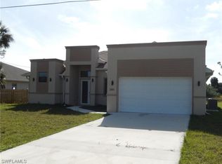 2815 Nancy Dr, Lehigh Acres, FL 33971