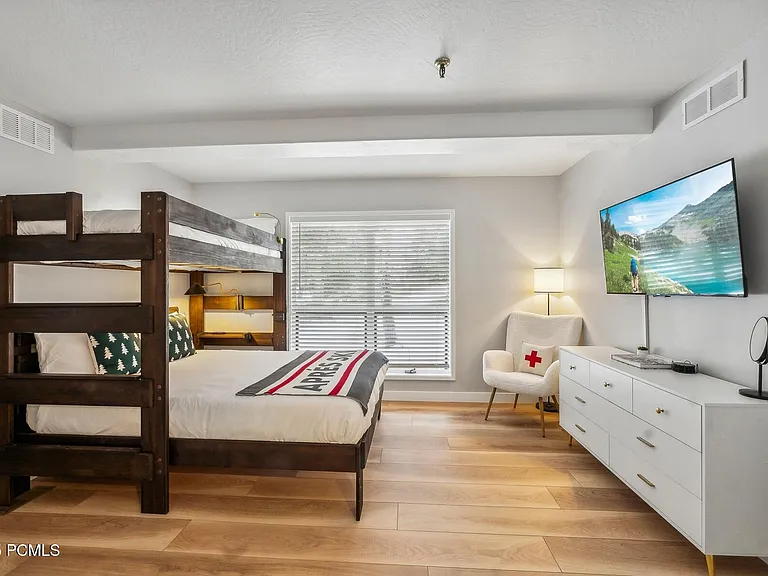 1404 Deer Valley Dr — Photo 13