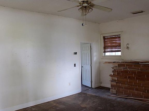 4th image of 511 W Peachtree St