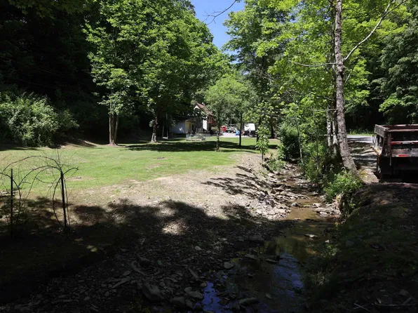 1691 Poe Run, Elkins, WV 26241