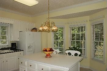 1st image of 929 Glenraven Dr