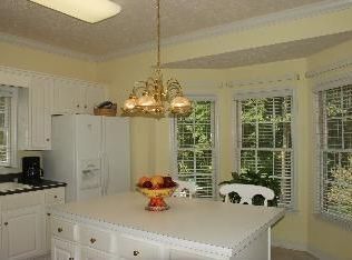 929 Glenraven Dr, Clarksville, TN 37043