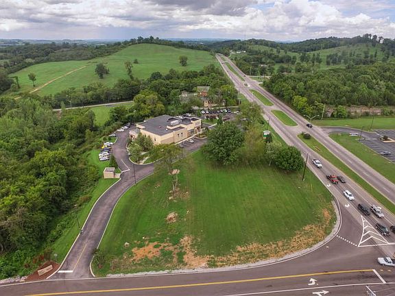 3rd image of Nashville Hwy