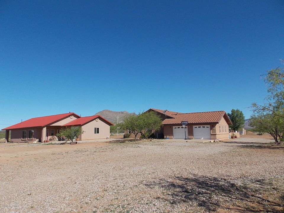 1st image of 861 W Yucca Springs Trl