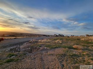 5900 N Enos Dr, Idaho Falls, ID 83401