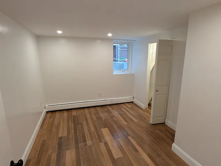 49 Hudson St #1 — Photo 13