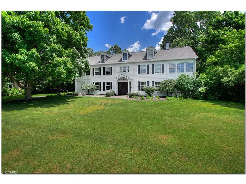 2873 Glengary Rd photo 1