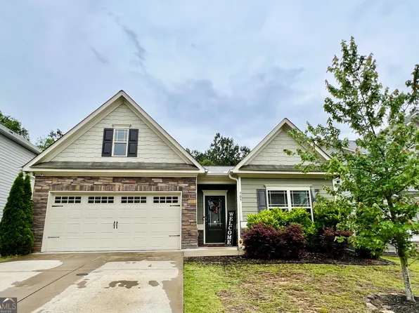 705 Country Ridge Dr, Hoschton, GA 30548