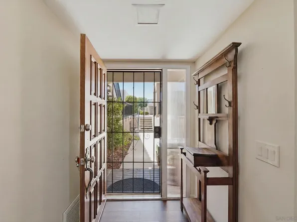 17453 Plaza Cerado Unit 105, San Diego, CA 92128