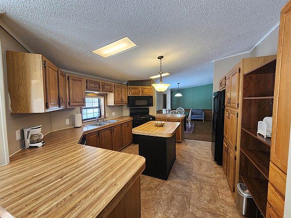 5th image of 6944 Reilly Rd