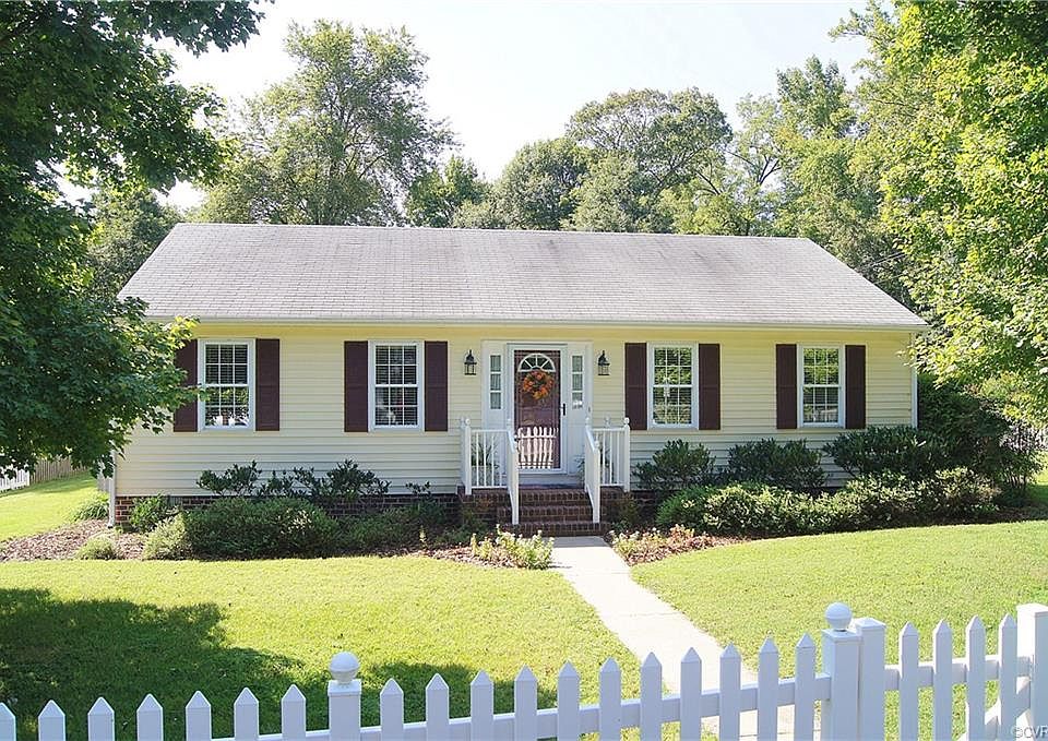 901 Virginia St, Ashland, VA 23005 Zillow