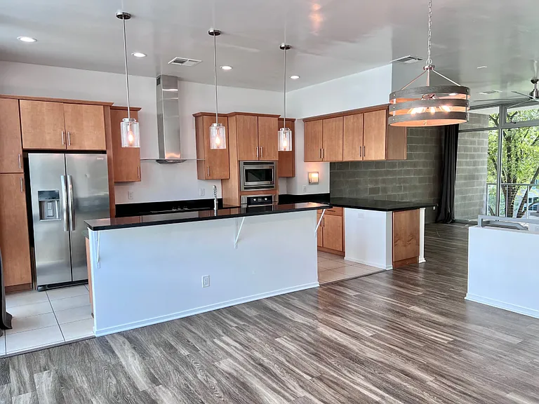 378 S Farmer Ave #378 — Photo 17