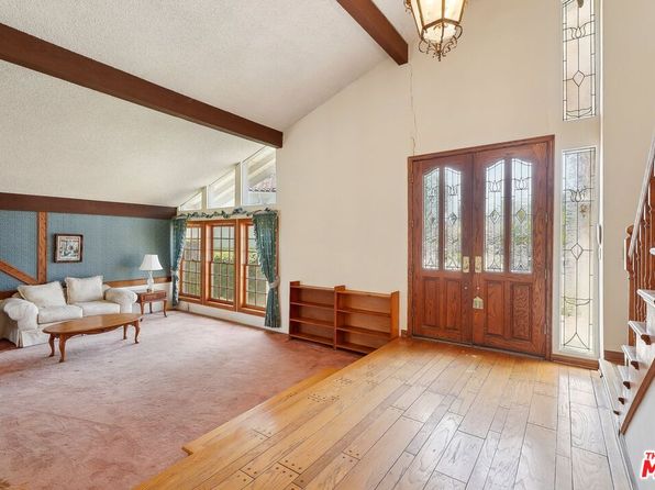 10714 Sunnybrae Ave, Chatsworth, CA 91311