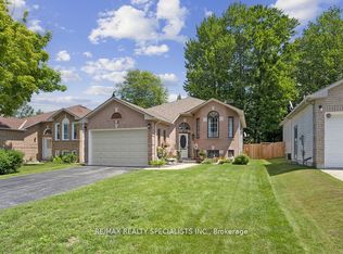 93 Glen Eton Rd, Wasaga Beach, ON L9Z 1E8