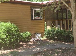 284 N Davis Dr, Fair Play, SC 29643