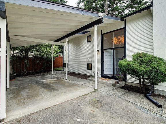 4th image of 9602 167th Ave NE