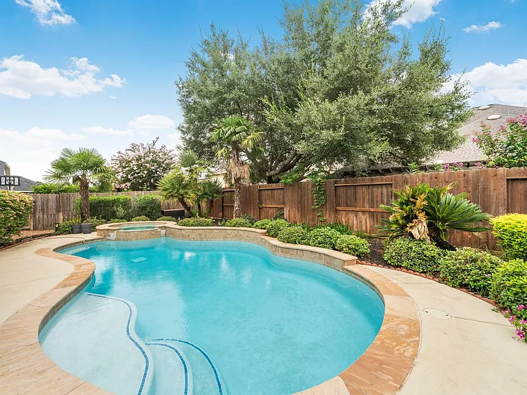 28410 Stonestead Dr — Photo 38