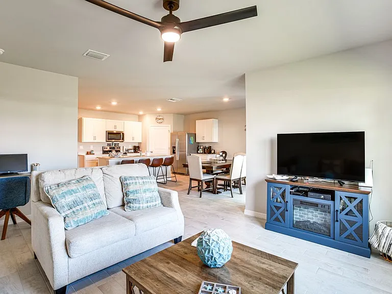 16163 Ortega Dr — Photo 16