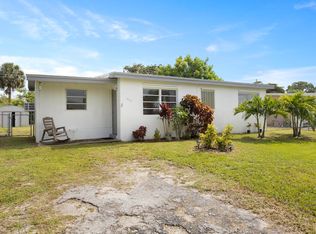 5653 Maypop Rd, West Palm Beach, FL 33415