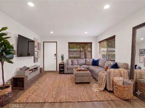 1346 E Hillcrest Dr Unit 40, Thousand Oaks, CA 91362