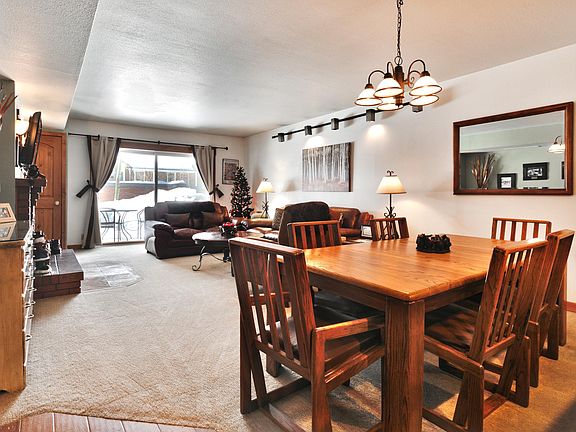3rd image of 950 Park Ave #119