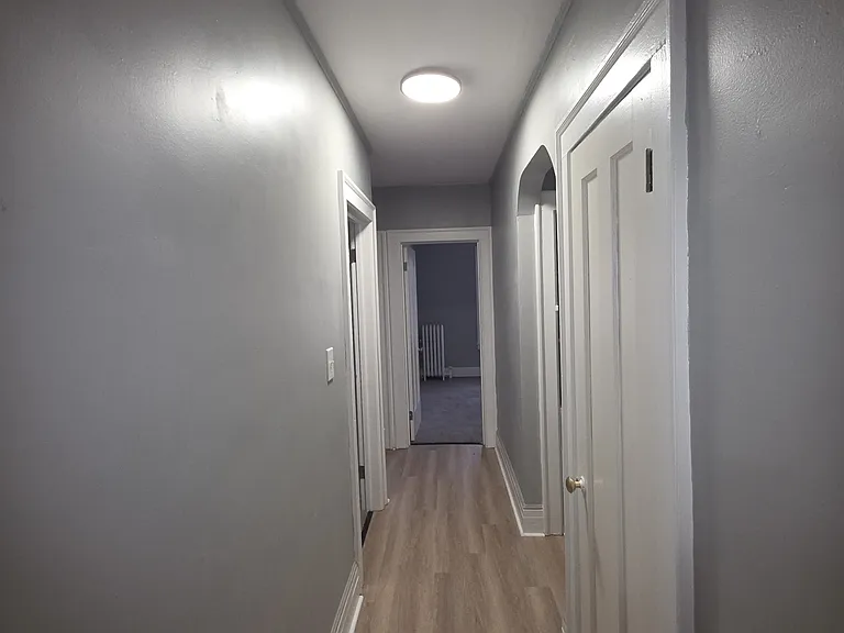 2700 Glendale St #1 — Photo 3