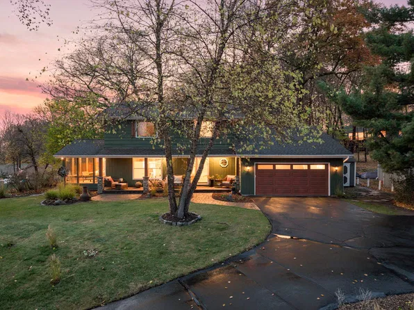 6800 Brule Cir, Chanhassen, MN 55317