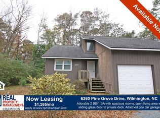 6360 Pine Grove Dr, Wilmington, NC 28409