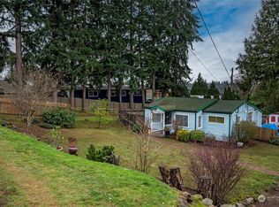 12747 37th Ave NE, Seattle, WA 98125