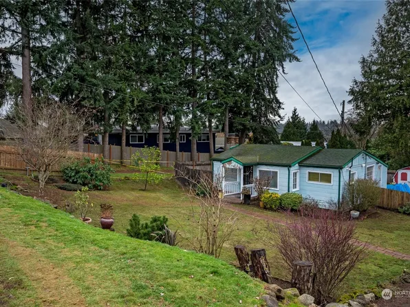 12747 37th Avenue NE, Seattle, WA 98125