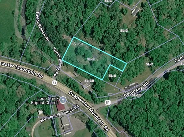 28 Taylor Branch Rd, Fayetteville, WV 25840