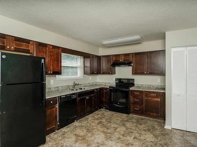 8109 Rocky Gap Rd — Photo 7