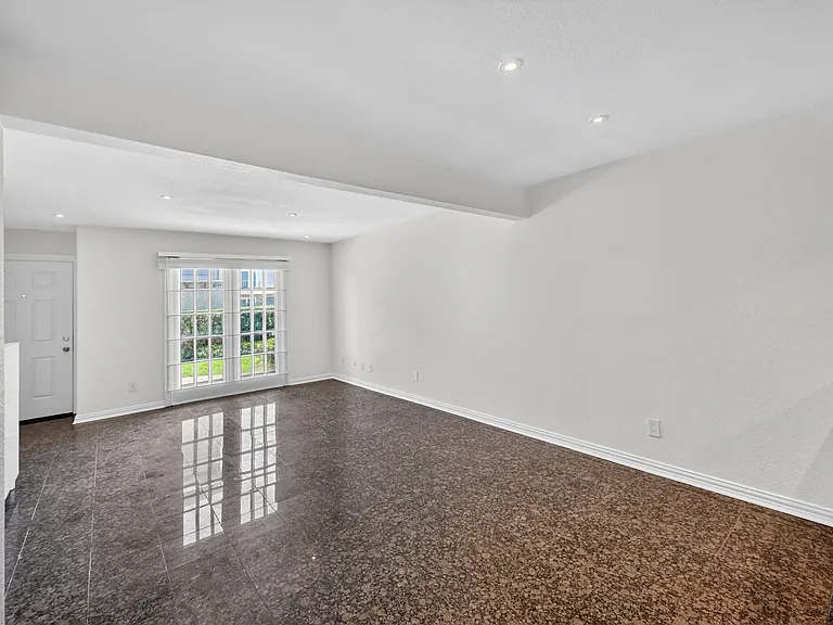 6111 Beverly Hill St #46 — Photo 5