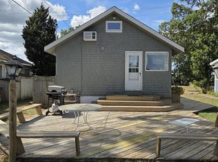 11 Fillmore St, Wareham, MA 02571