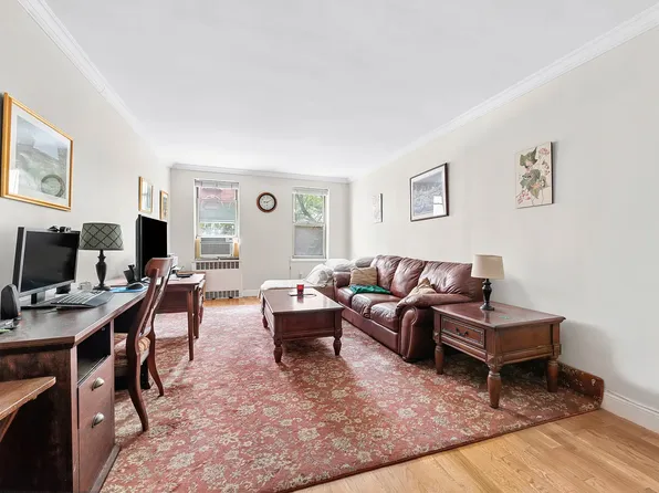 330 E 63rd St, New York, NY