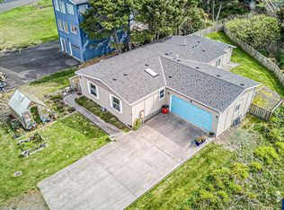 520 SW Cardinal St, Depoe Bay, OR 97341