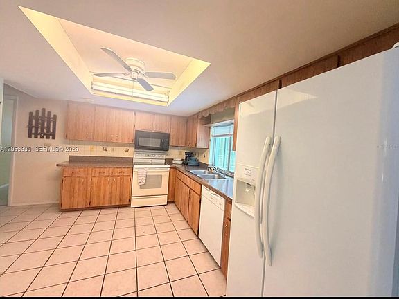 4th image of 3410 Hartley Rd