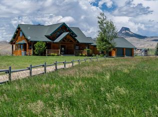206 Lane 16, Cody, WY 82414