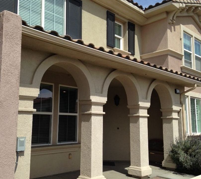 1st image of 40211 Rosewell Ct