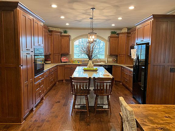 5th image of 13520 Westwood Hills Rd
