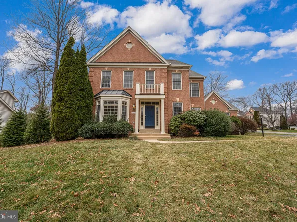 10955 Keys Ct, Fairfax, VA 22032