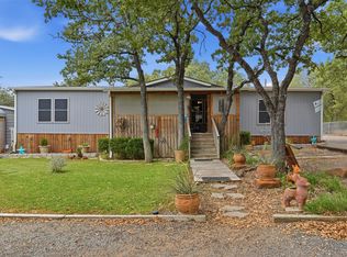 3717 Woodview Dr, Joshua, TX 76058