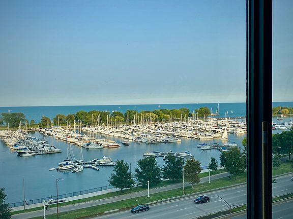 4th image of 3440 N Lake Shore Dr APT 10A