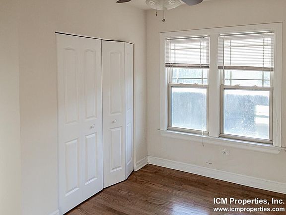 3rd image of 3826 N Sheffield Ave #3