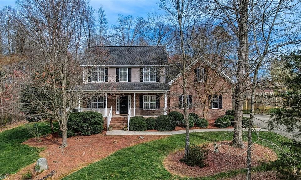 1st image of 8112 Kelly Oak Dr