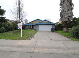 256 Ford Rd, Sacramento, CA 95838
