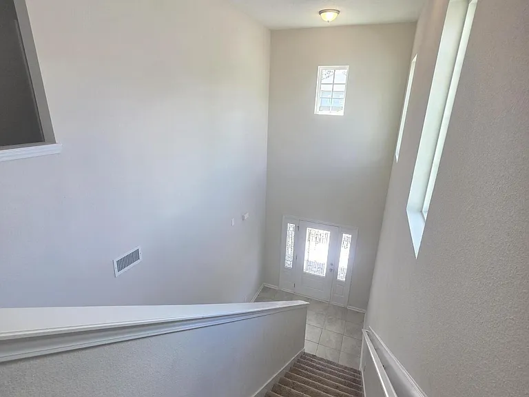 2122 Hawkeye Pl — Photo 25