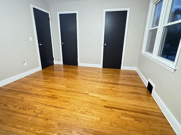 Master Bedroom 2 Cedar Closets